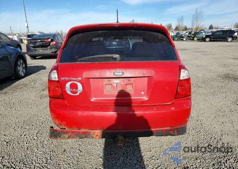 2006 Kia Spectra5 из США, поврежденный, VIN KNAFE161565362075